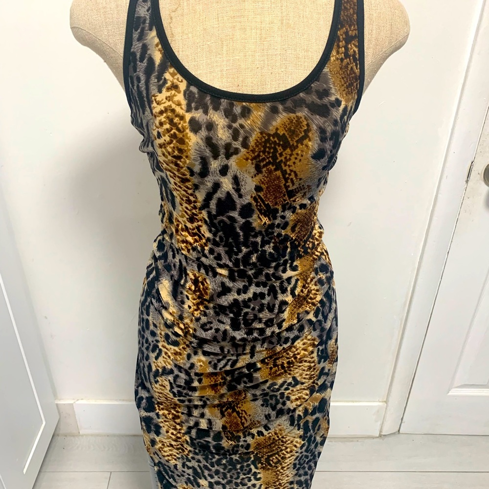 Maxi Dress - Beautiful Leopard print . Lightly stretchy material.